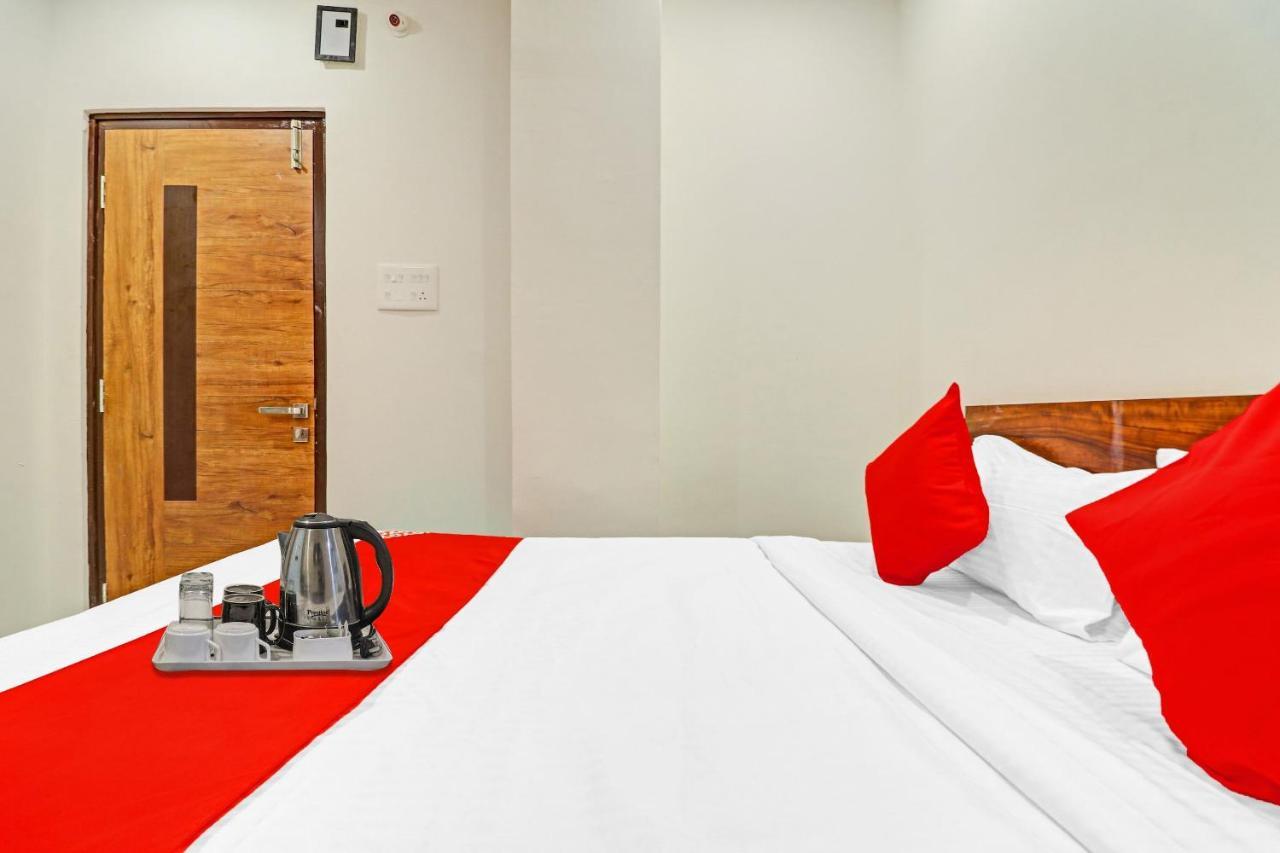 Hotel O Night Eye Haïdarabad Extérieur photo
