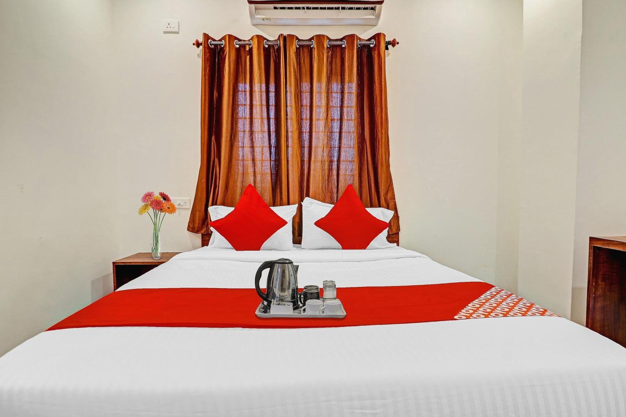 Hotel O Night Eye Haïdarabad Extérieur photo