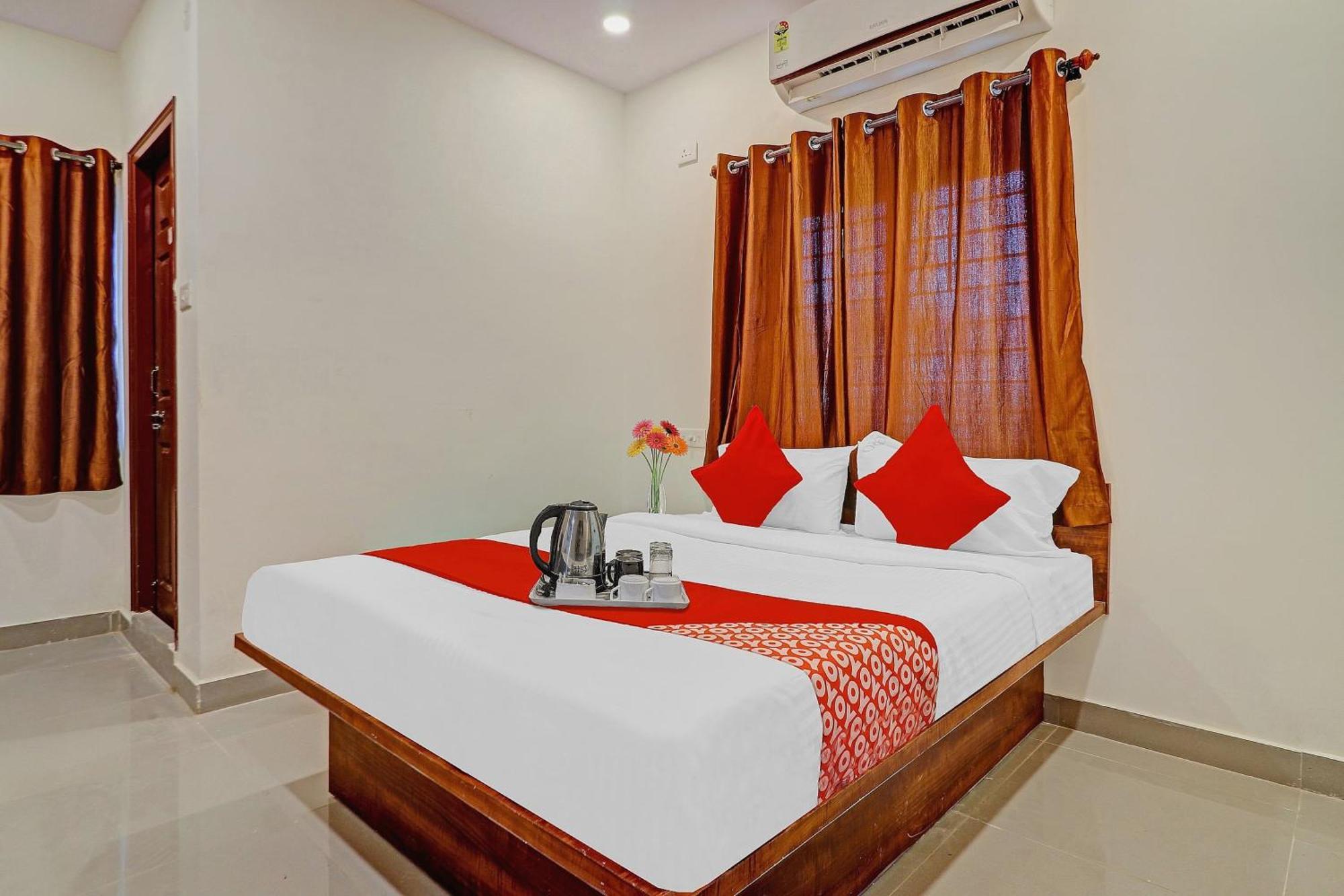 Hotel O Night Eye Haïdarabad Extérieur photo
