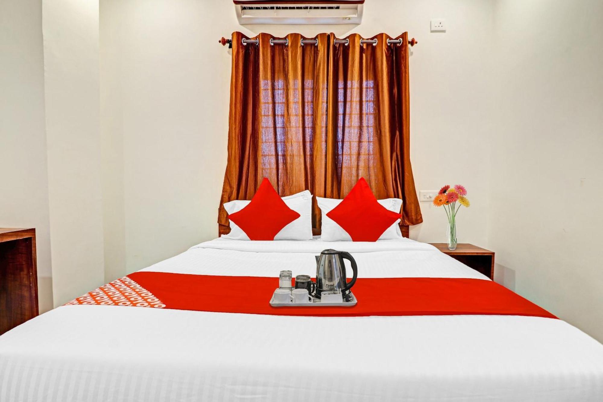 Hotel O Night Eye Haïdarabad Extérieur photo